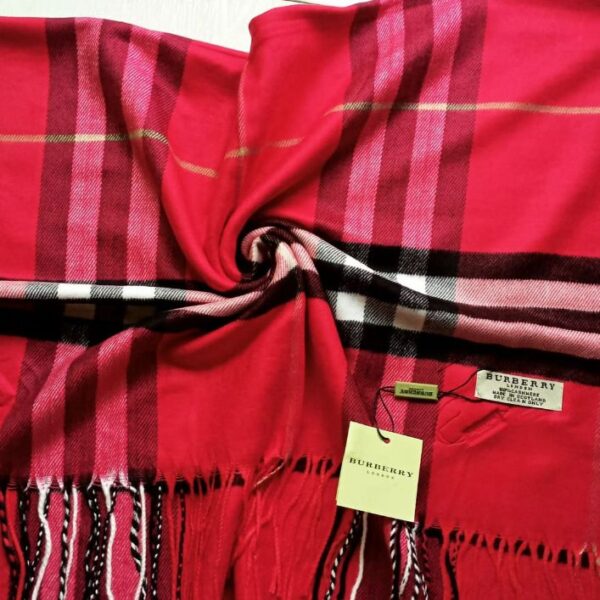 Burberry cashmere Wrap Red