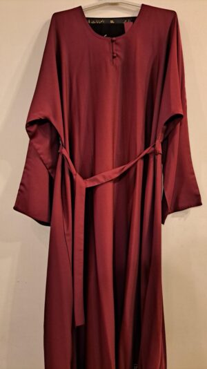 Front Closed Abaya with Belt Maroon