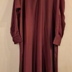 Front Closed Abaya with Buttoned Cough Maroon