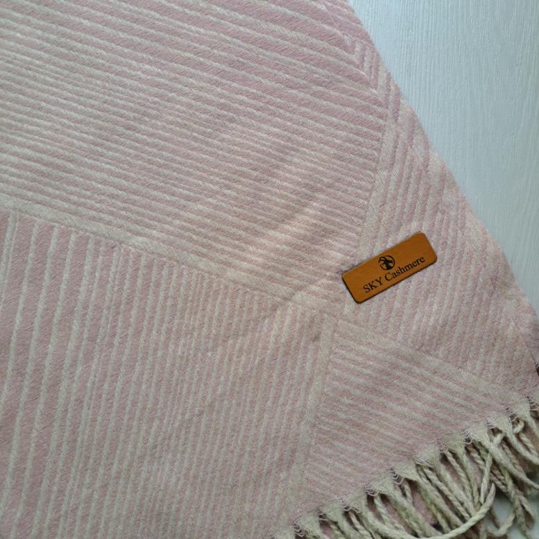Cashmere Winter Stole Peach Cashmere Winter Stole Peach