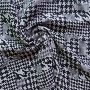 Printed Square Scarf Geometric Black