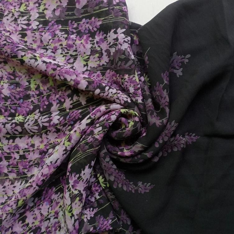 Printed Square Scarf Desert Bloom
